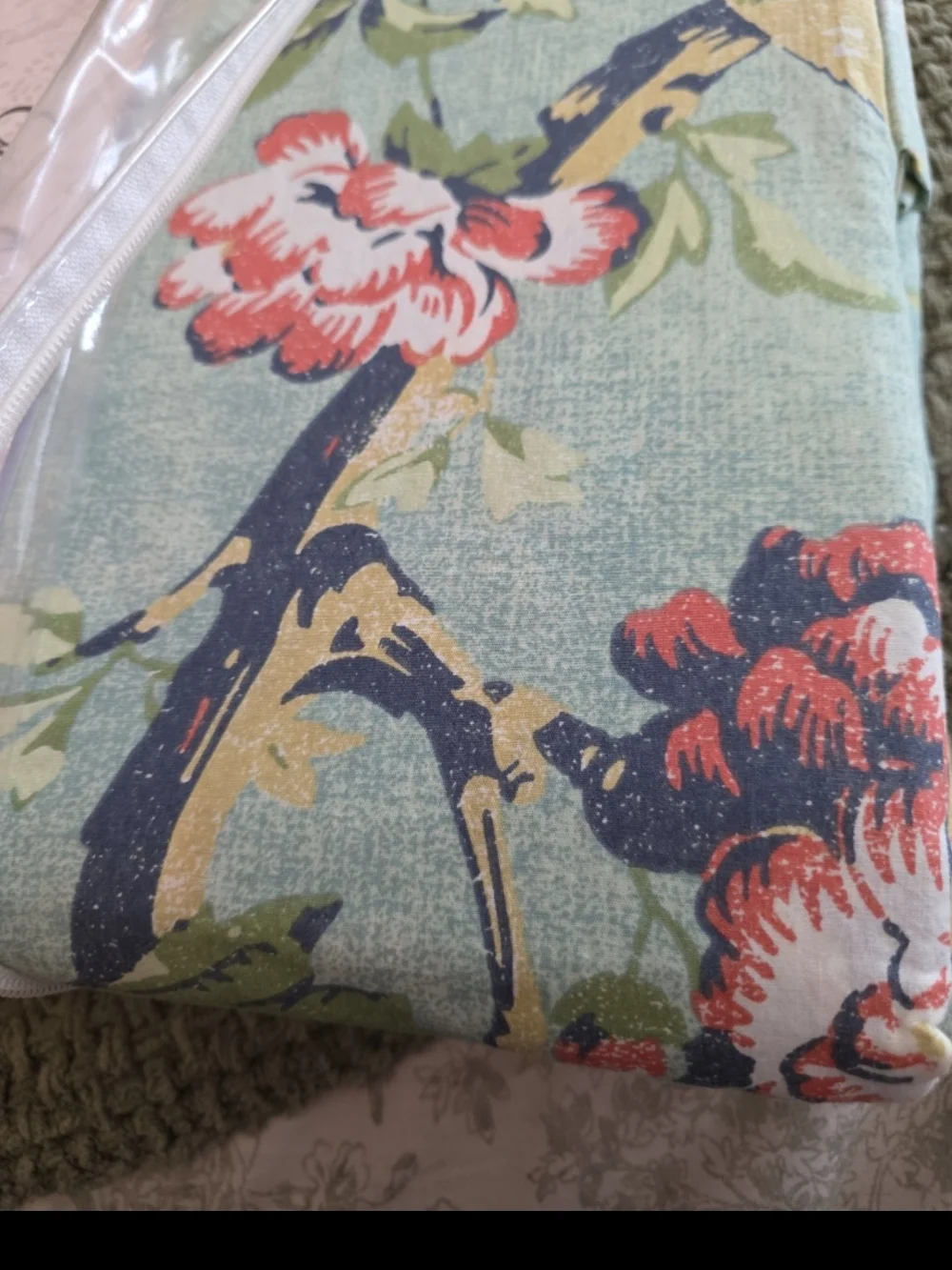 Full/Queen Duvet Set in Vibrant Vintige Floral